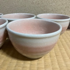 ピンクの小鉢5個の画像