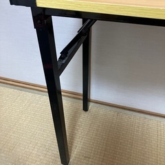 机 オフィス机 学習机の画像
