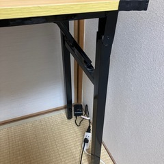 机 オフィス机 学習机の画像