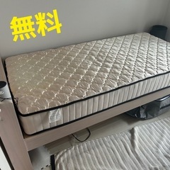 【無料★お譲り】シングルサイズベッドフレーム&マットレスの画像