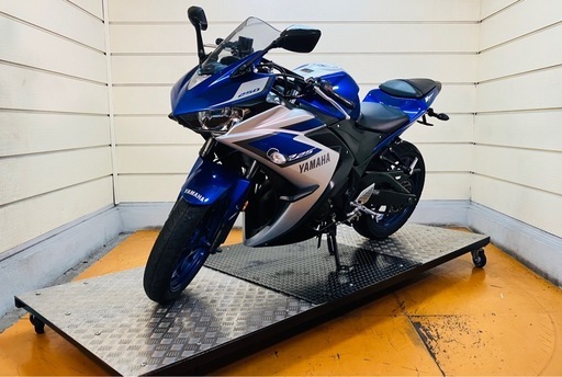 20047km 　YZF-R25 ヤマハ　RG10J ★始動動画あり★　中型　兵庫県　神戸市　バイク