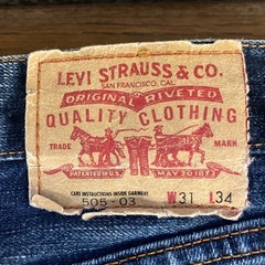 M2510-283 Levi's ジーンズ 505 31インチ ダメージ有り　  の画像