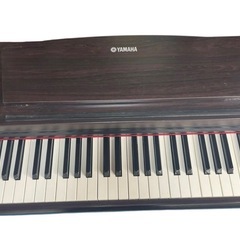 ●【動作確認済み】YAMAHA YDP-131 88鍵 ヤマハ 電子ピアノ ピアノ 楽器 デジタル 出音通電動作確認済み ブラウンの画像