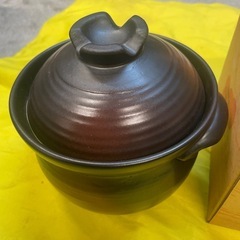 【中古】¥500 遠赤外線　炊飯土鍋　1人用
 【IJ122】の画像