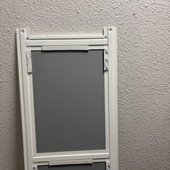 GARNES（ガーネス）ドア掛けミラーです。﻿ ドアや扉に掛けて使用できる全身鏡の画像