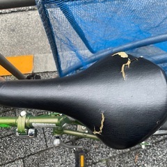 ブリヂストン　トランジット　サドル破れありの画像