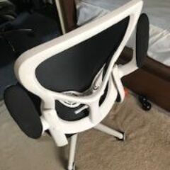 HBADAチェアの画像