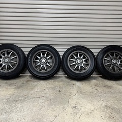 【上品】スタッドレスタイヤ（軽自動車用）の画像