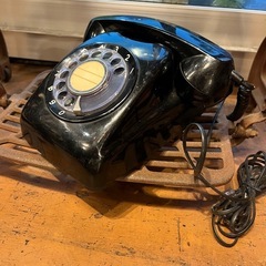 黒電話（ジャンク品）の画像