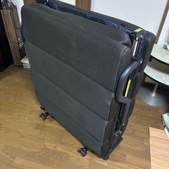 【お話中】パイプベッドの画像