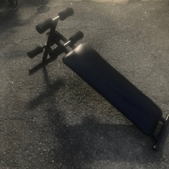 腹筋マシーン　筋トレの画像