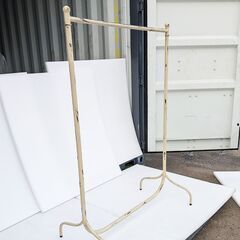 ヴィンテージ アイアン ハンガーラック 5500円！ ヴィンテージ風のおしゃれなハンガーラック♪　【UP!s】の画像