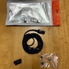 マグネットUSBケーブル Type-C、Micro USB、Type-L 3種類コネクタ、180度回転可能、長さ2Mの画像