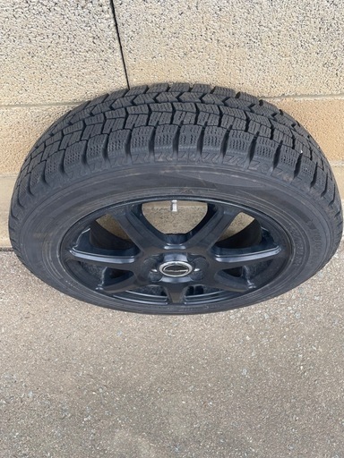 DUNLOP 165/70R14 スタッドレスタイヤセット