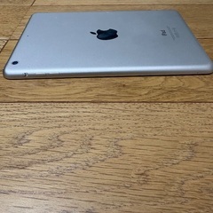 【動作良好】iPad mini 2 16GB シルバー 本体のみ 7.9インチ タブレットの画像
