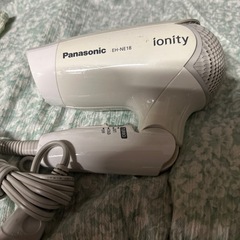 ヘアドライヤー