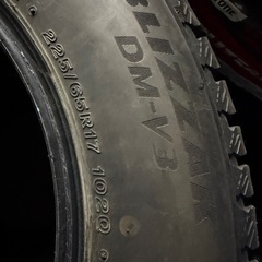 良品！SUV用17インチブリヂストンDM-V3！4本セットの画像