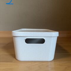 プラスチック収納ケースの画像