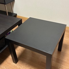 サイドテーブル　IKEAの画像