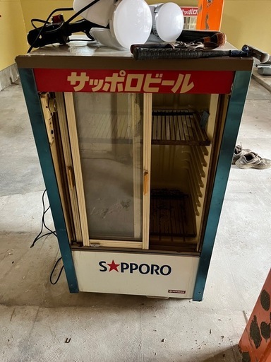 瓶ビールなど入れられる冷蔵庫