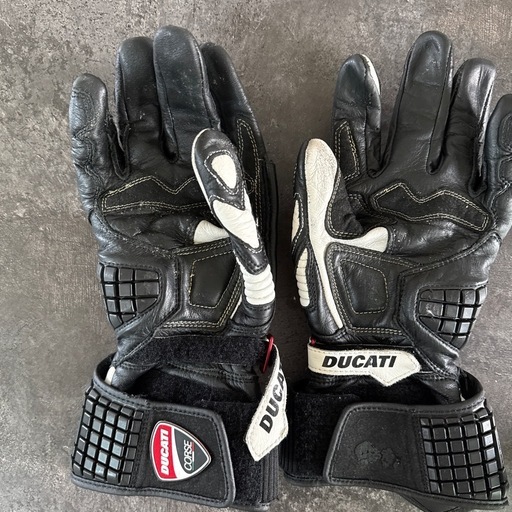 Ducati Corse C3 - レザーグローブ BLACK Sサイズ