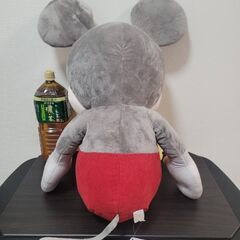 ミッキーマウス 雪降るマーケット 超超BIGぬいぐるみの画像