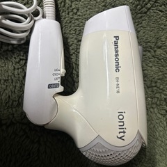 Panasonic ヘアドライヤーの画像
