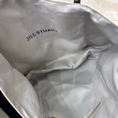 JILL STUARTバックの画像