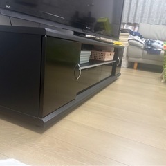 テレビボードの画像