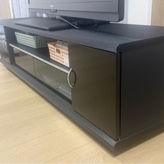 テレビボードの画像