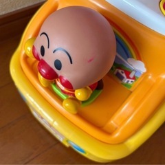 アンパンマン　車
の画像