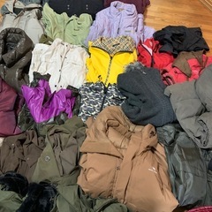 レディース用古着　大量　冬服　秋服　おまとめの画像