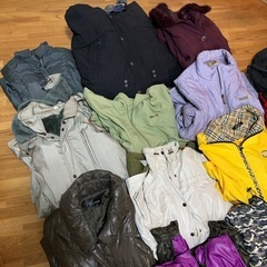 レディース用古着　大量　冬服　秋服　おまとめの画像