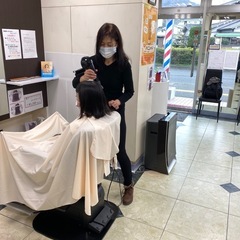 美容師.理容師　日払いバイト.勤務時間自由の画像