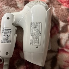 ヘアドライヤーの画像