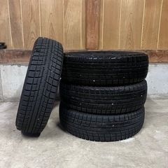 中古スタッドレスタイヤ組み換え無料155/65R14ヨコハマiG52cの画像
