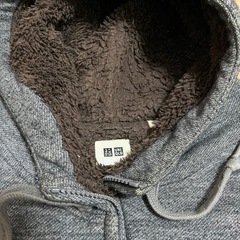 ユニクロ　裏起毛パーカー　中古XLメンズの画像