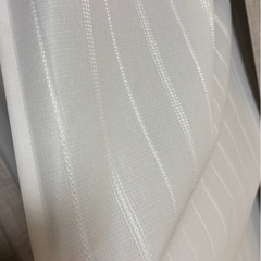 カーテンの画像