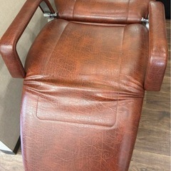 シャンプー椅子
の画像