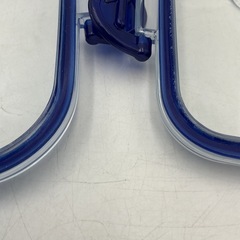ワンプッシュ密閉保存容器　2個セット　電子レンジ・冷凍庫OK　プッシュロックタイプの画像