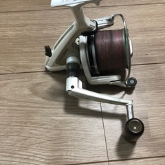 スピニングリールの画像