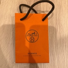 Tiffany、HERMES ショップ袋の画像