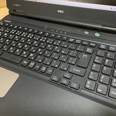格安Windowsノートパソコン、　　　　　　綺麗でSSD動作も快適ですの画像
