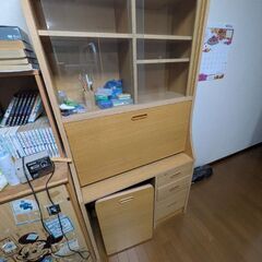 ライティングデスクの画像