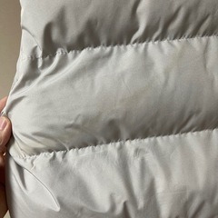 メンズダウンベストの画像