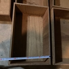 手作り木の箱の画像