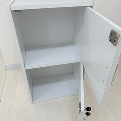 鍵付きカラーボックス　A4収納　ホワイトの画像