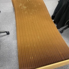 【引取り限定】簡易折りたたみベッドの画像