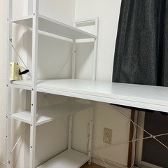ステンレス製　机　オフィス机　椅子付きの画像