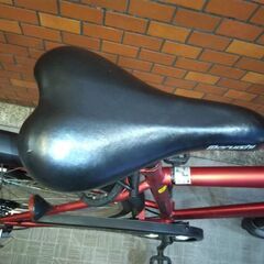 自転車店から出品です。　　5年使用の赤い自転車の画像